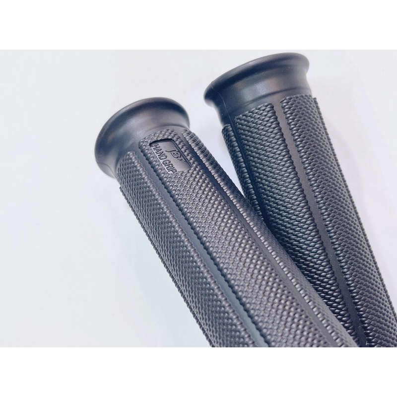 Bao tay chấm bi TBT mẫu mới bao êm chống trơn, lắp thông dụng xe máy