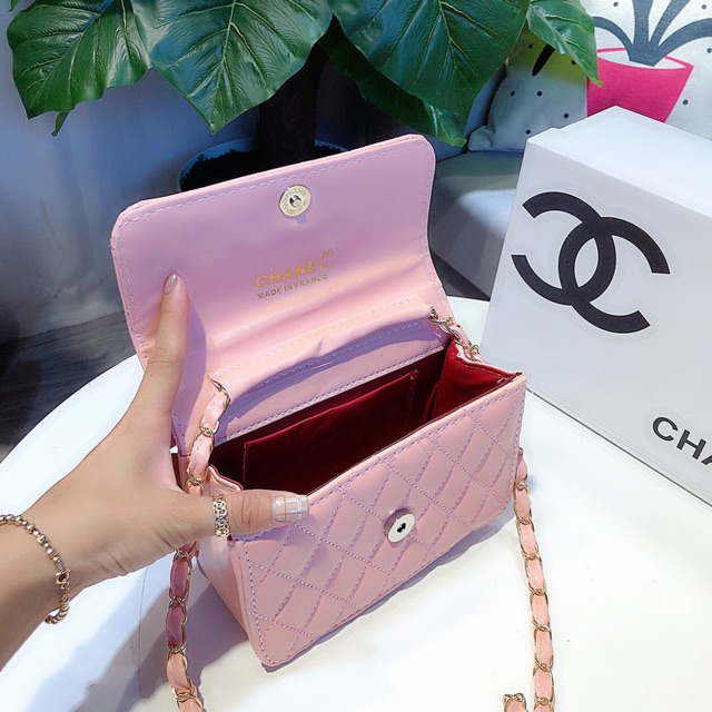 Túi đeo vai nữ trần trám nữ, túi xách nữ đẹp giá rẻ phù hợp đi hơi dự tiệc | BigBuy360 - bigbuy360.vn