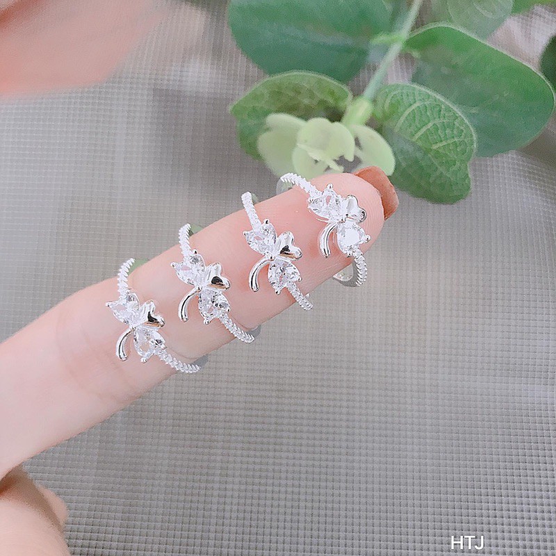 nhẫn bạc, cỏ ba lá may mắn