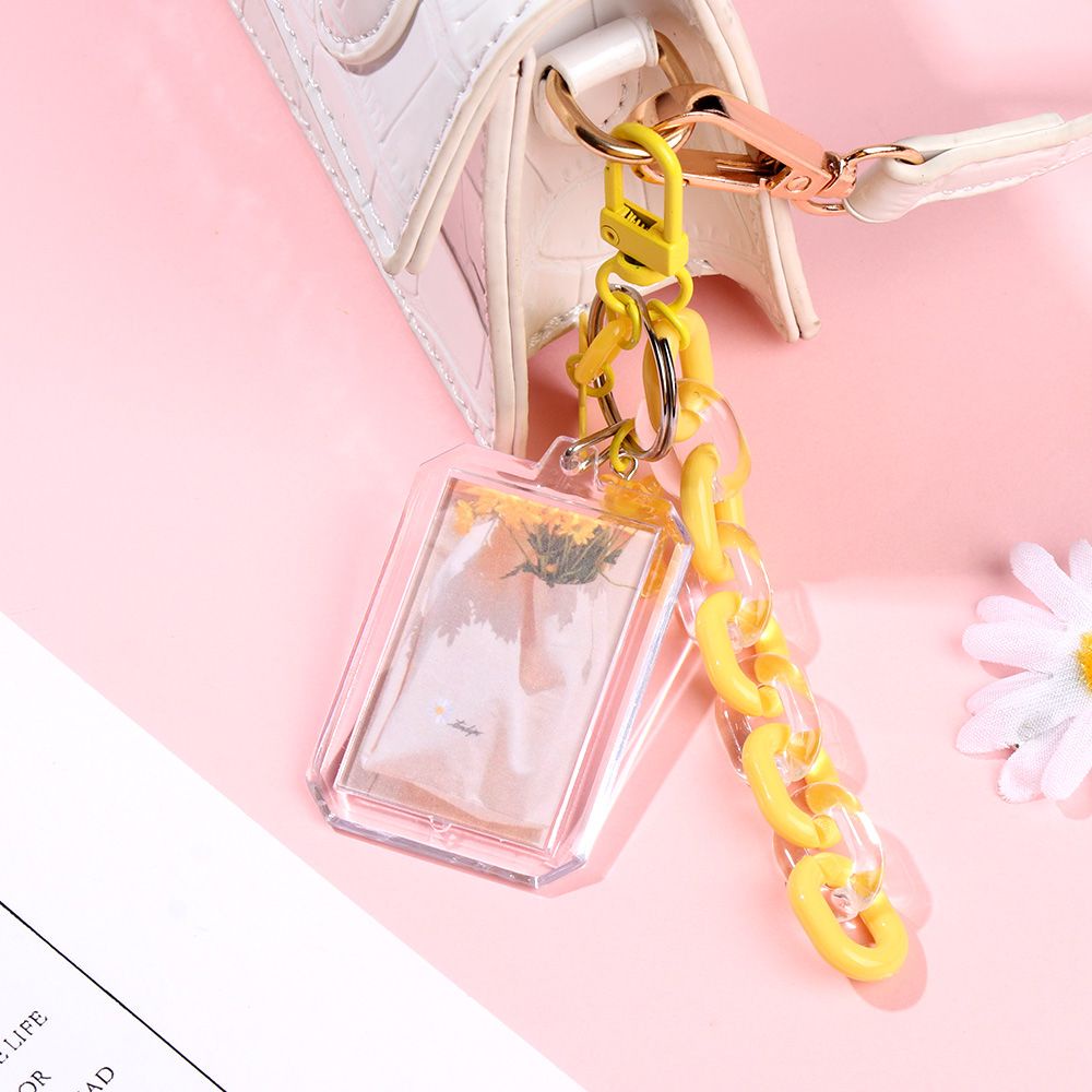 Móc khóa bằng acrylic có giá đỡ để thẻ xe bus/ thẻ ra vào/ ảnh thần tượng trang trí điện thoại/ chìa khóa nhiều màu