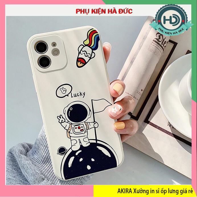 ốp lưng phi hành gia hình du hành cạnh vuông bảo vệ camera cho full dòng máy ip Akira case