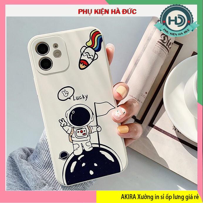 Sỉ ốp lưng iphone hình du hành vuông cạnh bảo vệ camera xưởng ốp akira