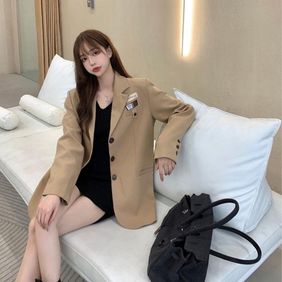 Áo khoác dáng rộng phong cách Hàn Quốc trẻ trung sành điệu