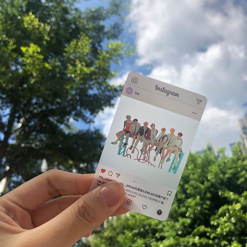 Bộ 8 tấm card nhựa PVC trong suốt in hình nhóm nhạc BTS LOVE YOURSELF
