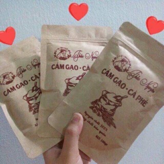 Tinh bột CÁM GẠO CAFE dưỡng trắng da thần thánh đây ah. Hoàn toàn tu nhien. Mang lại làn da sáng bóng, mềm mịn, tươi trẻ