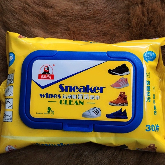 Khăn Giấy Ướt Lau Giày Sneaker Wipes Clean thần thánh(gói 30 miếng)