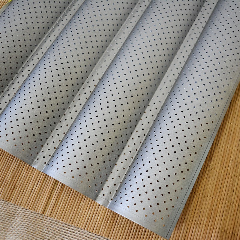 Khay nướng bánh mì 4 rãnh 38x33x2.5cm