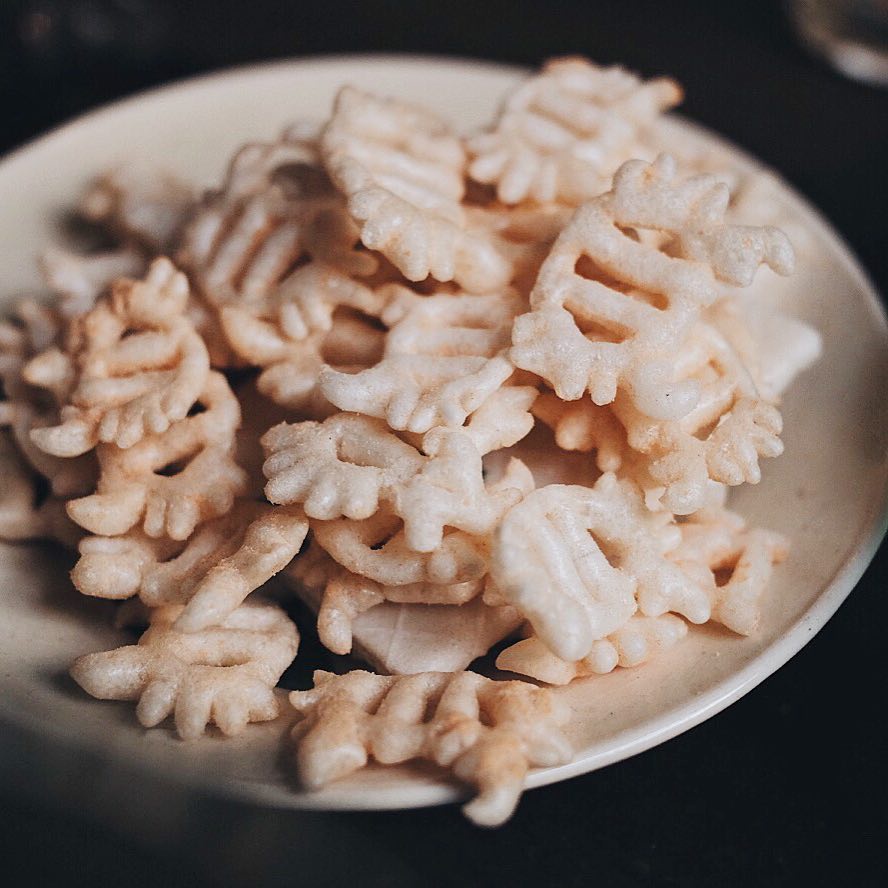 Snack Bim Bim Mực Mikato Cuttlefish Cracker Thái Lan Gói 200gr Ăn Vặt Cực Ngon