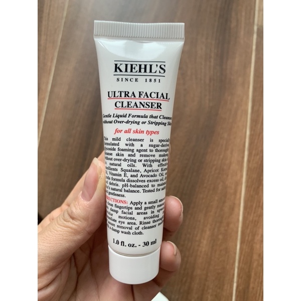 Mỹ phẩm mini Kiehls- Sữa rửa mặt, Kem mắt, Tinh chất trẻ hoá da mặt, kem dưỡng ẩm