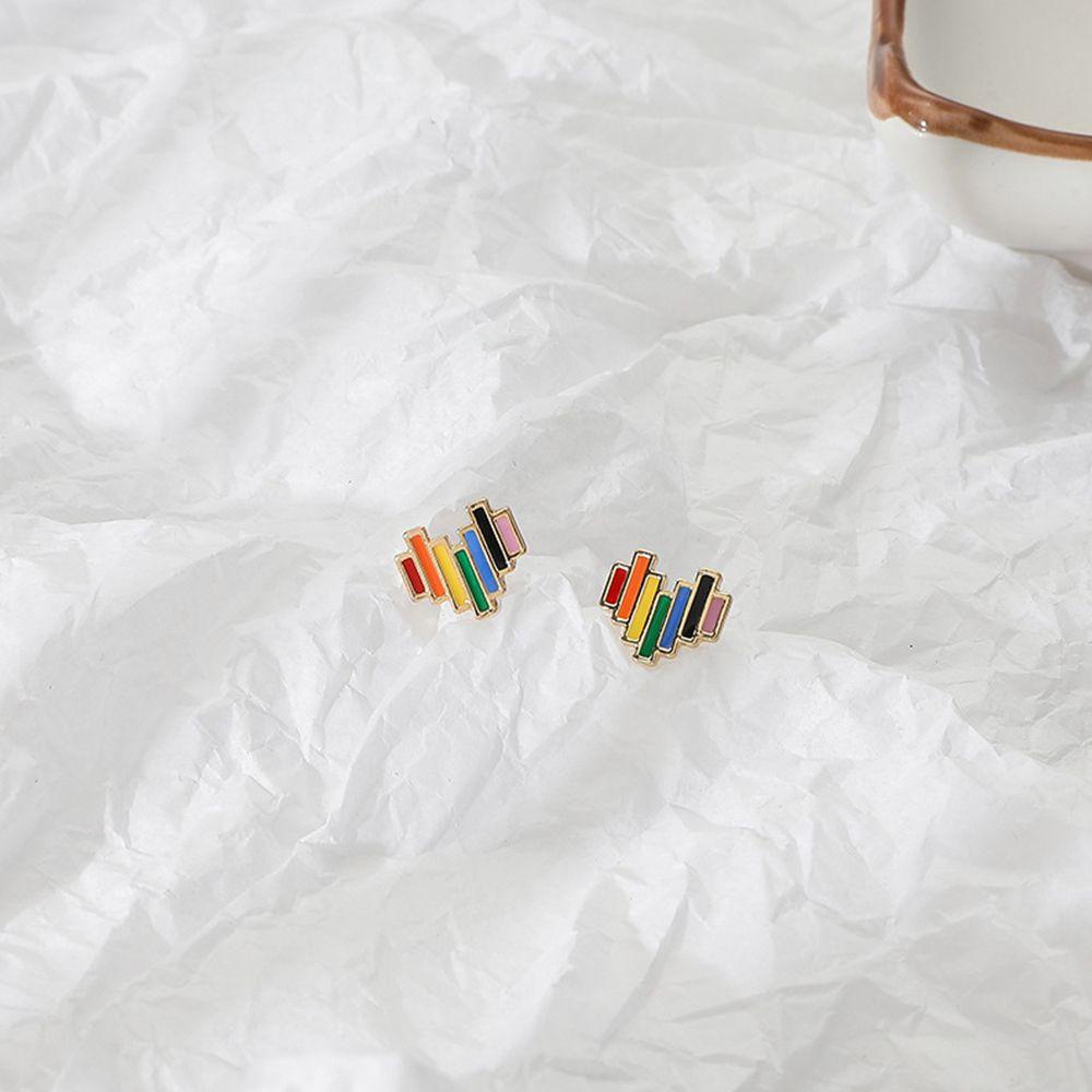 1 Đôi Khuyên Tai Hình Trái Tim Màu Cầu Vồng Mini Thời Trang Cho Nữ