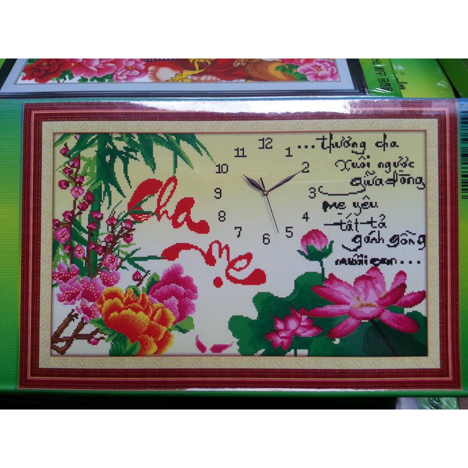 Tranh đính đá đồng hồ cha mẹ H759