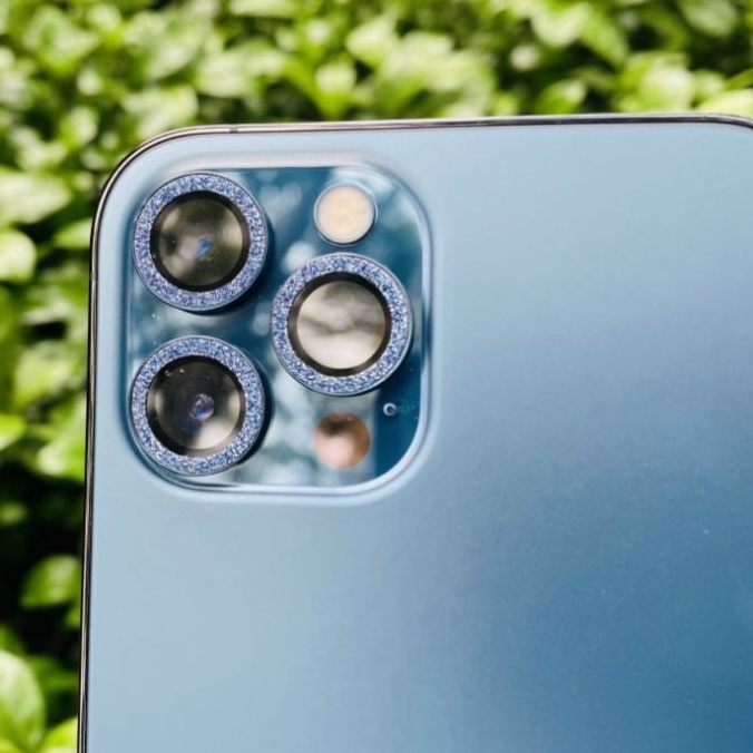 Bộ dán kim cương trang trí , bảo vệ  mắt camera IPhone 13 Pro Max , IPhone 12 Pro Max chính hãng Kuzoom cực nổi bật