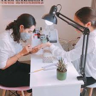 Đèn học kẹp bàn , đèn làm mi- nail, đèn xoay siêu sáng