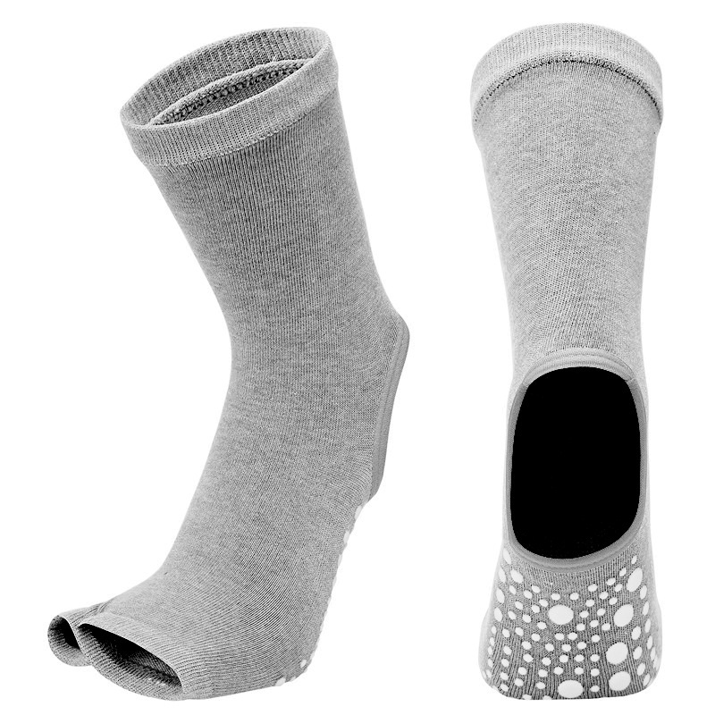 Vớ ống lửng hở ngón chống trượt dùng để tập yoga/ gym