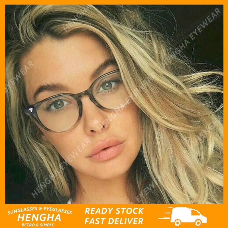 Kính mắt mèo nữ phong cách cổ điển