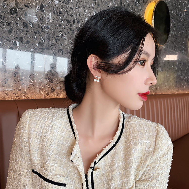Bông Tai Mạ Bạc 925 Hình Quả Cherry Đính Đá Xinh Xắn