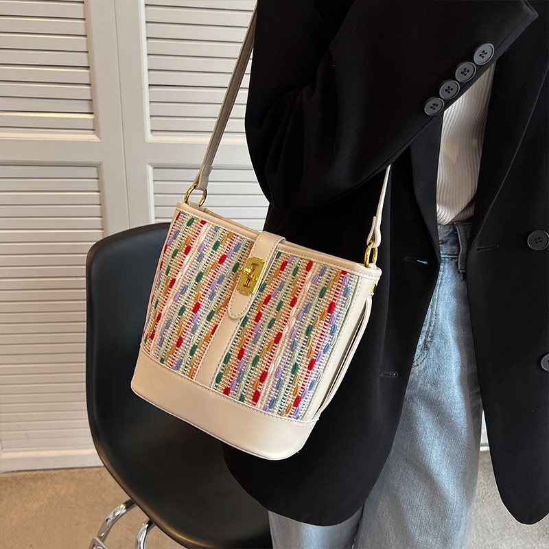 Túi Đeo Vai Cỡ Lớn Họa Tiết Khâu Độc Đáo Thời Trang Cho Nữ