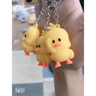 Móc khoá vịt vàng so kiu không chuông