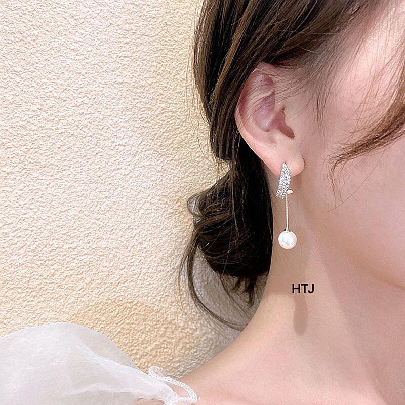 Bông tai nữ, bông tai trai bạc ta, kiểu dáng mới, hàng hot ít nơi có