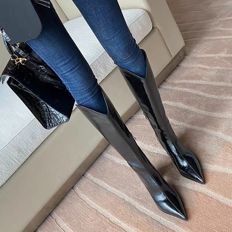 Boot mũi nhọn da mịn