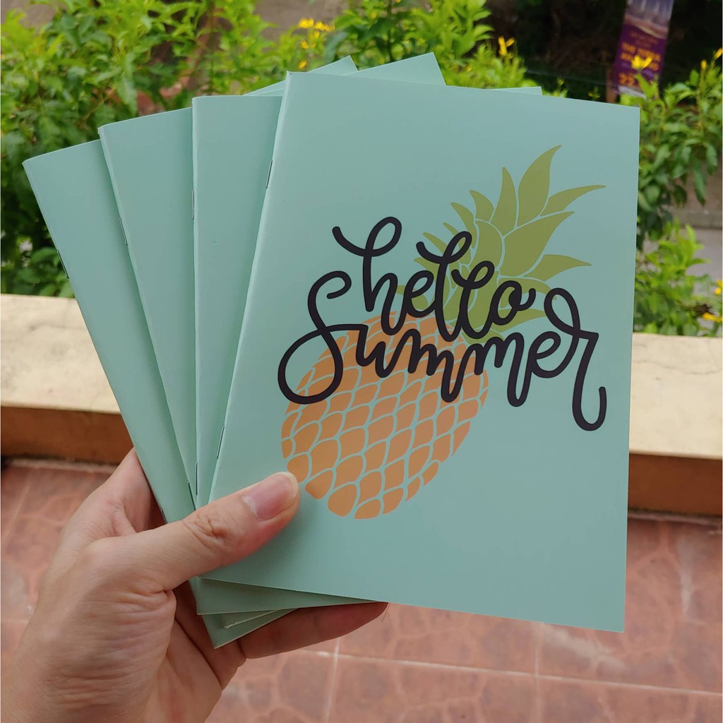 1 quyển vở Hello Summer dứa khổ A5