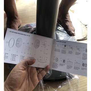 Quạt SENKO L1338 màu xám