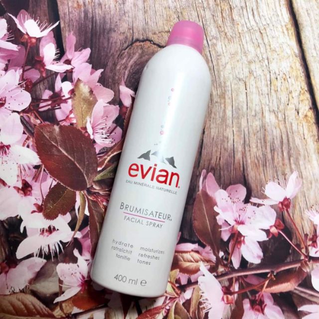 Xịt khoáng Evian 400ml