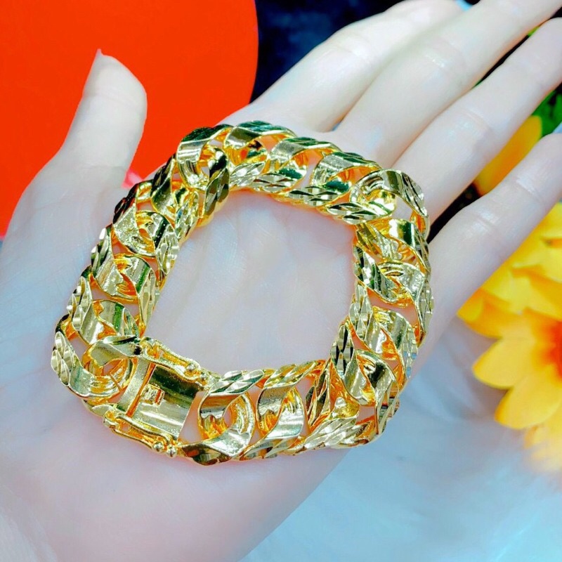 Lắc tay lật dũa khoá hộp khắc ký hiệu mạ vàng 18k chuẩn LD130