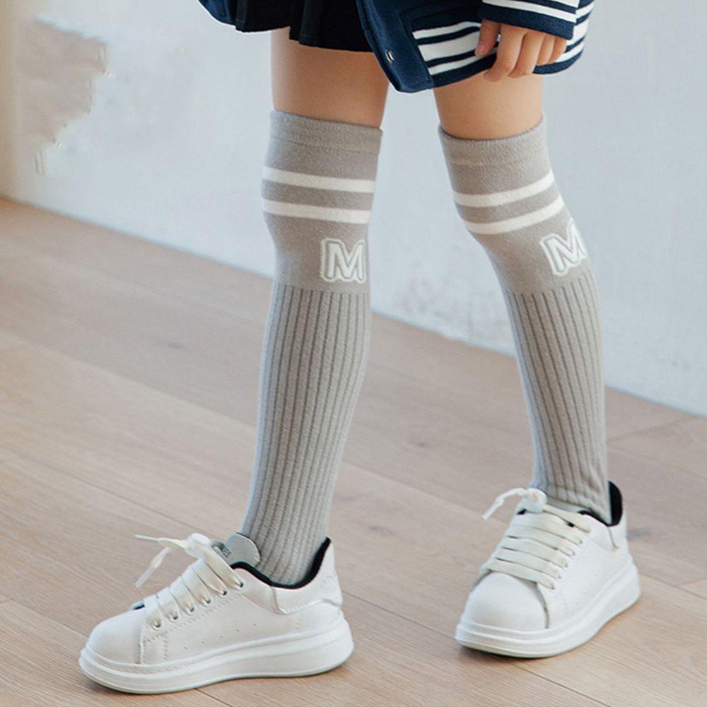 Vớ Cotton Thể Thao Chống Trượt Họa Tiết Kẻ Sọc Ngọt Ngào Dành Cho Bé Gái