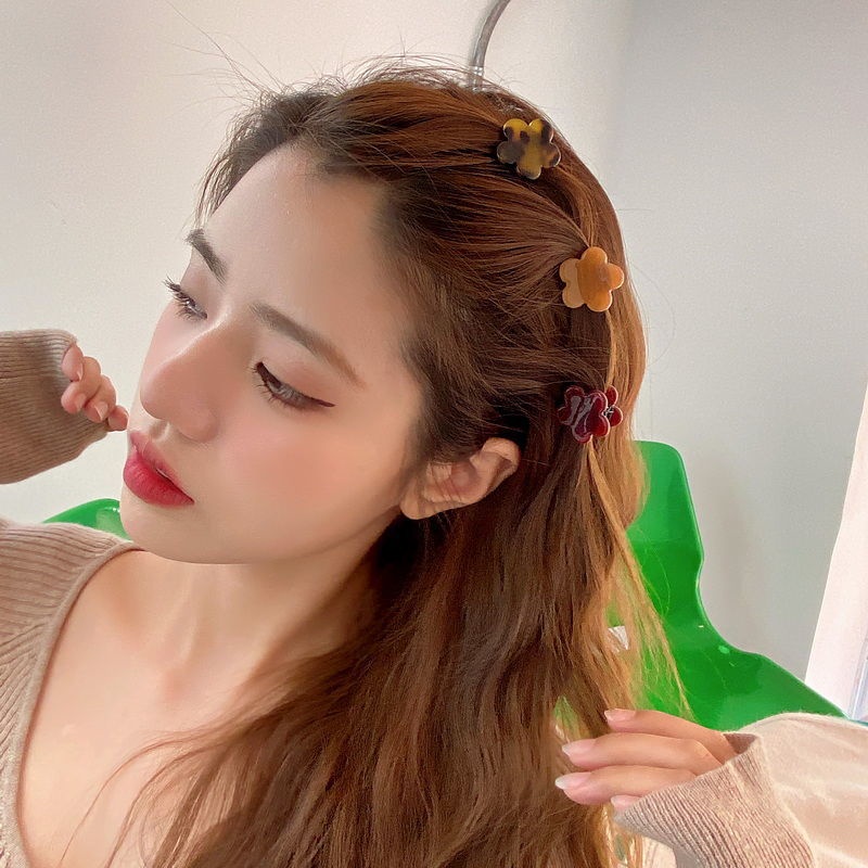 Kẹp Tóc Hình Bông Hoa Nhỏ Dễ Thương Dành Cho Nữ