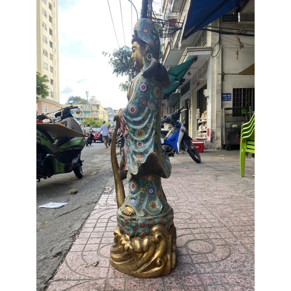 Tượng đồng quan âm bồ tát