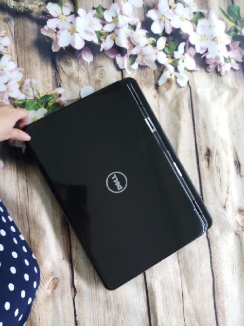 Laptop dell i5 ram 4gb VGA rời chuyên game | BigBuy360 - bigbuy360.vn