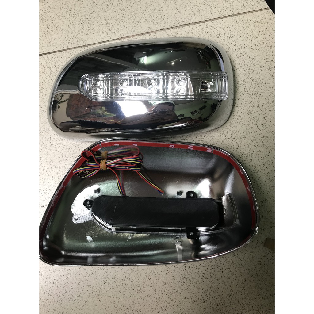 Bộ ốp gương có đèn xe Toyota Altis 2001-2007