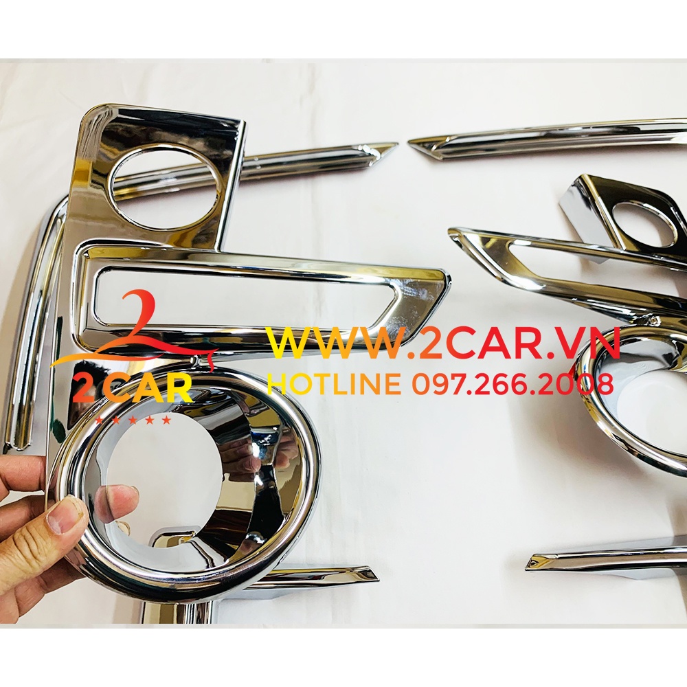 Ốp viền đèn gầm trước, sau xe Toyota Raize 2021-2022 mạ crom cao cấp