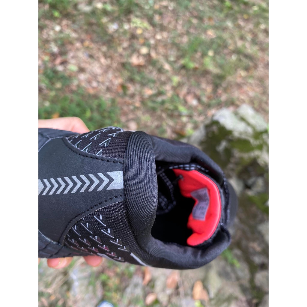 Sale giày leo núi dã ngoại chống thấm nước Crivit siêu êm . Hàng xuất Hàn