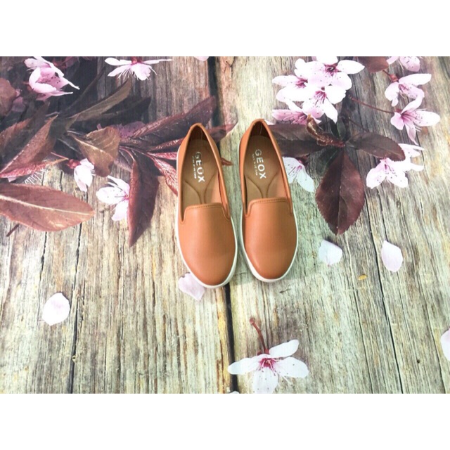 Giày slipon GOEX