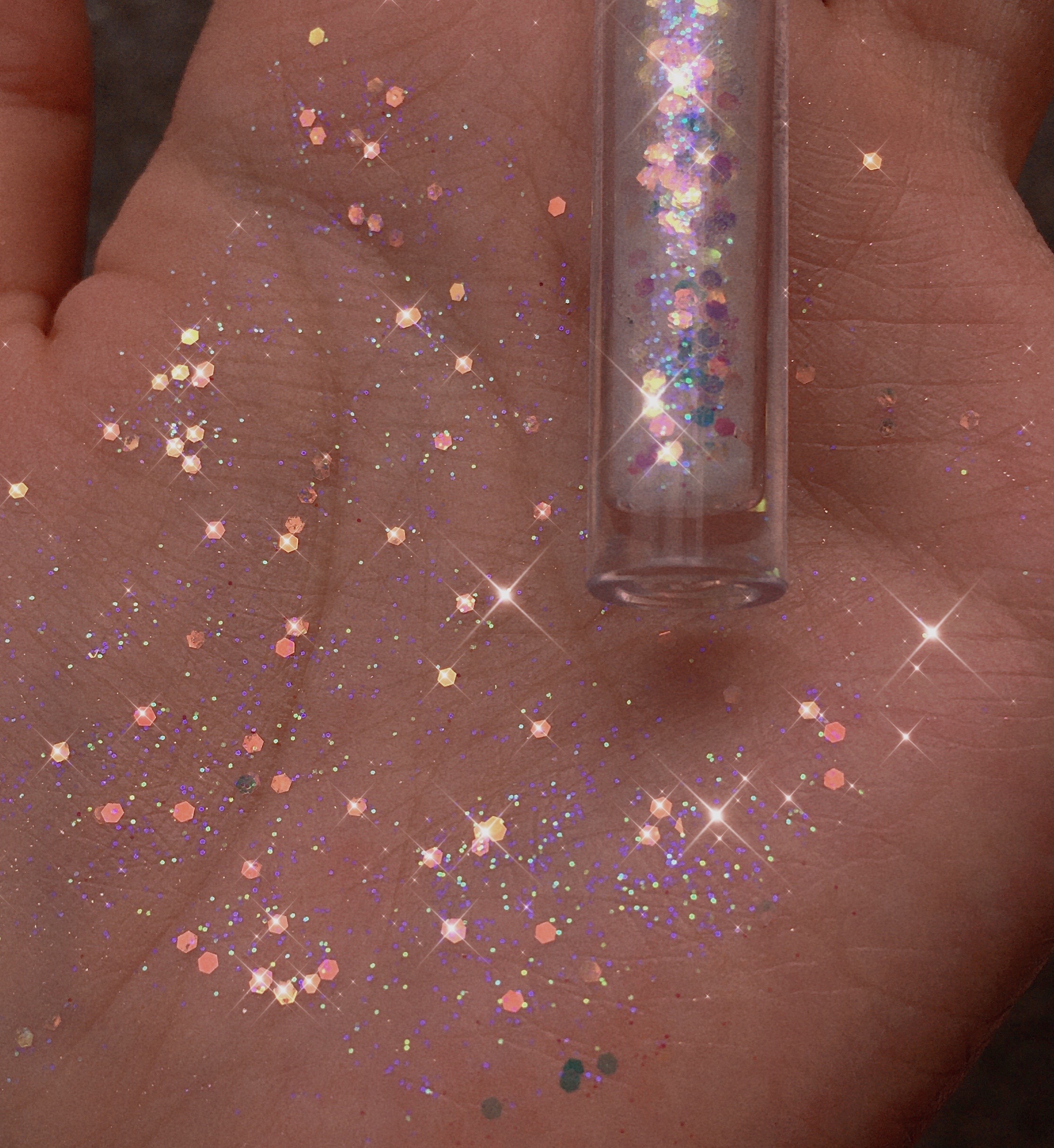 [Hàng mới về] Phấn Mắt Dạng Lỏng Focallure Nhẹ Nhàng Nhanh Khô | BigBuy360 - bigbuy360.vn