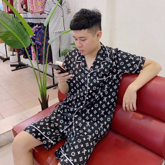 Lụa nam lv đen