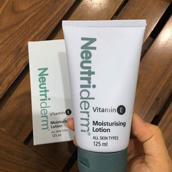 Kem dưỡng da vitamin e neutriderm