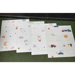 xốp dán tường hoạt hình, vân gạch 70x77cm giá Rẻ tại Đà Nẵng