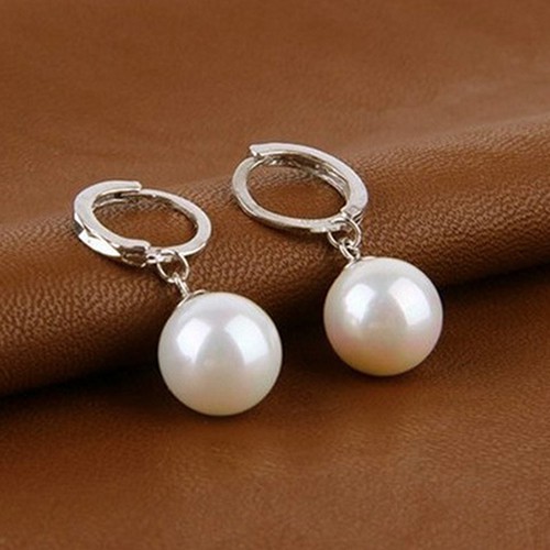Bông tai dạng dài đính ngọc trai giả xinh xắn