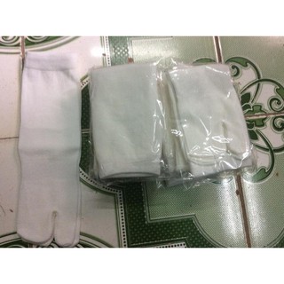 Tất Tabi trắng và đen