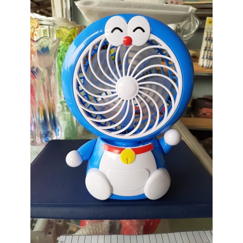 Quạt tích điện cầm tay hình doremon | BigBuy360 - bigbuy360.vn