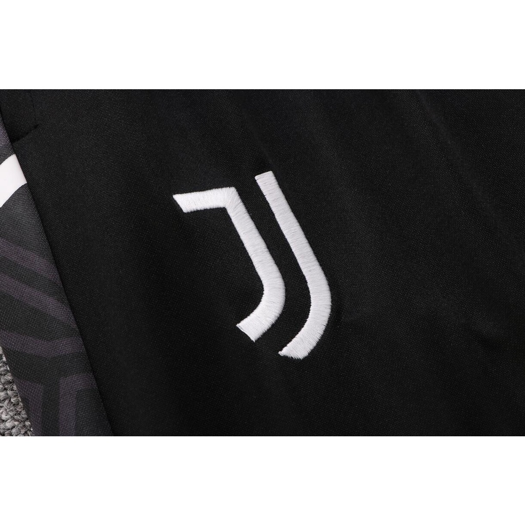 Áo Khoác Bóng Đá Tay Dài Màu Đen Có Khoá Kéo 22 / 23 Juv