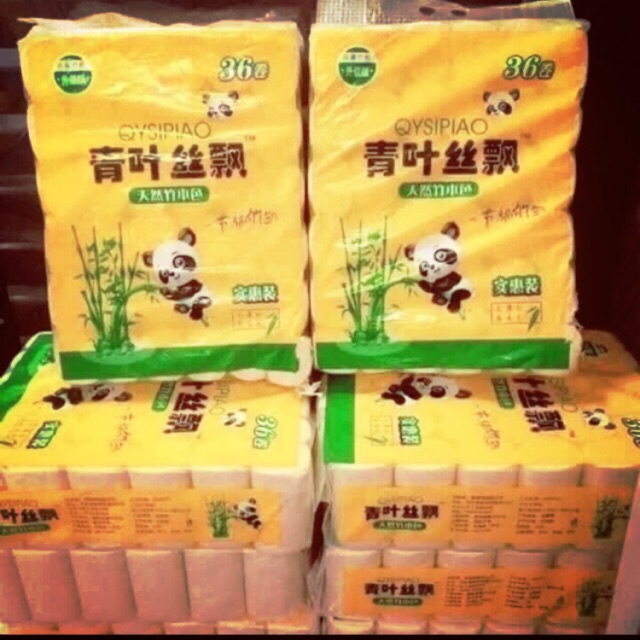 Giấy vệ sinh gấ trúc