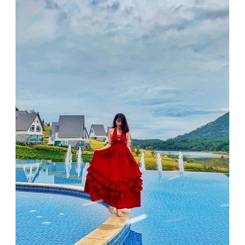 Đầm maxi đi biển dã ngoại nhíu tầng hở lưng sống ảo xinh đẹp | BigBuy360 - bigbuy360.vn