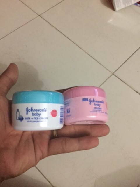 Kem Dưỡng Da johnson baby 50g