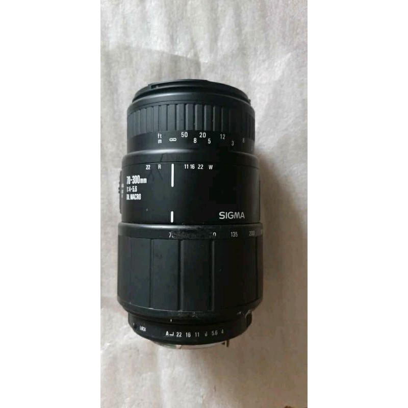 Ống kính lens Sigma AF 70-300mm f4-5.6 Macro ngàm Pk cho máy ảnh Pentax