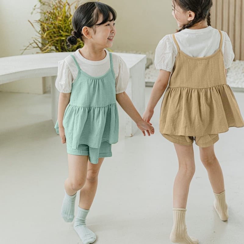 Set bộ Yếm ZARA xuất xịn cho bé gái