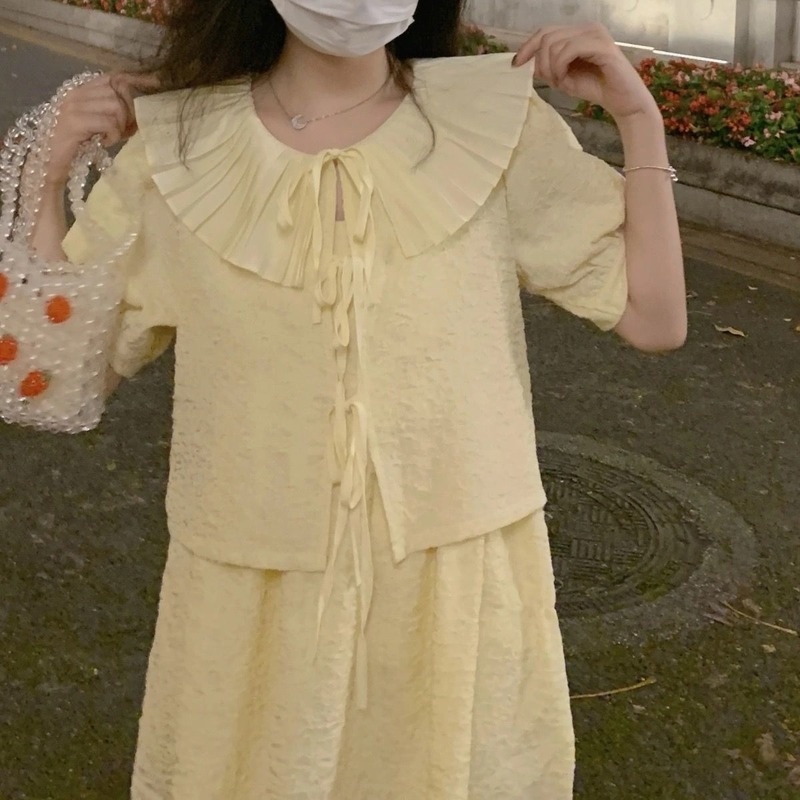 Set Áo Lửng Và Chân Váy Ngắn Dễ Thương Dành Cho Nữ